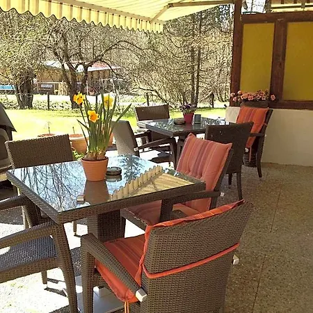 Gaestehaus Brandnerhof Γκάρμις-Παρτενκίρχεν