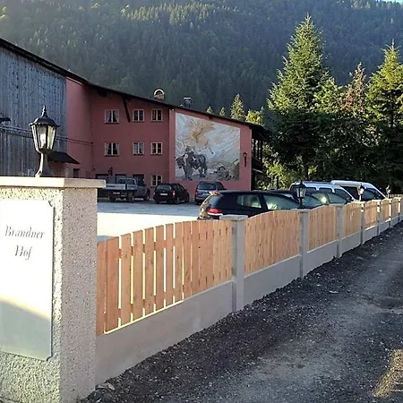 Gaestehaus Brandnerhof 3* Γκάρμις-Παρτενκίρχεν