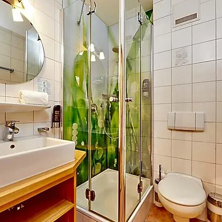 Gaestehaus Brandnerhof 3*